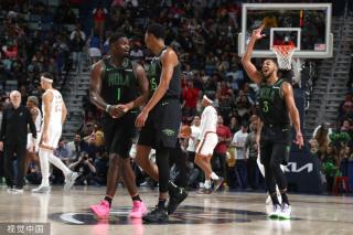 方面均高居 方面均高居