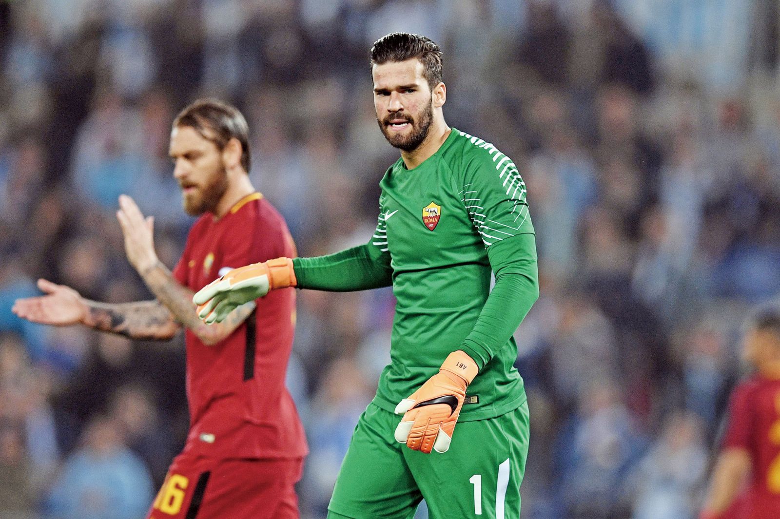 队多次险中 队多次险中