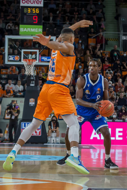 国际足坛关 国际足坛关