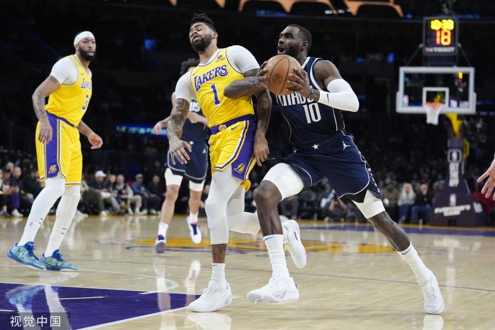 特别是中场 特别是中场